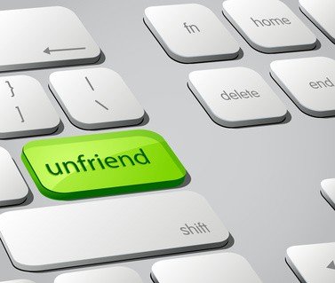 Unfriend on keyboard