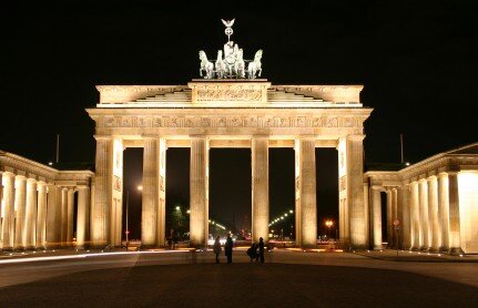 The Brandenburg Gate symbolises the opening up to a free flow of information into East Berlin The Brandenburg Gate symbolises the opening up to a free flow of information into East Berlin